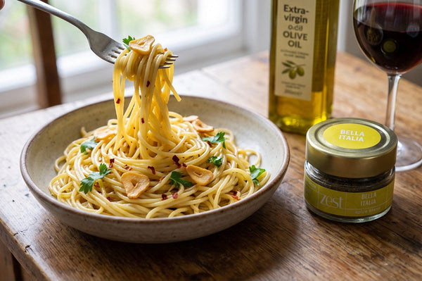Spaghetti aglio e olio with Bella Italia: garlic, chilli, done in 15