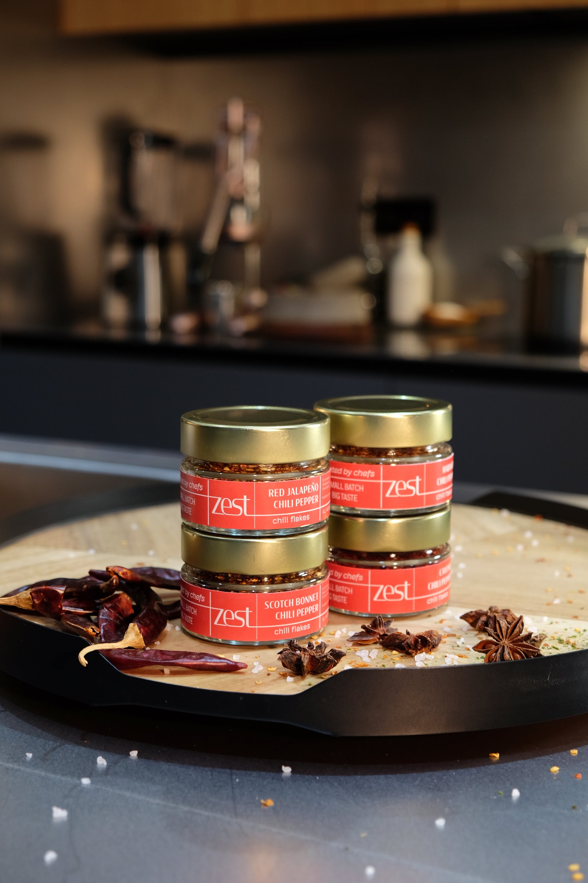 <tc>Scotch Bonnet Chili Flakes
</tc>